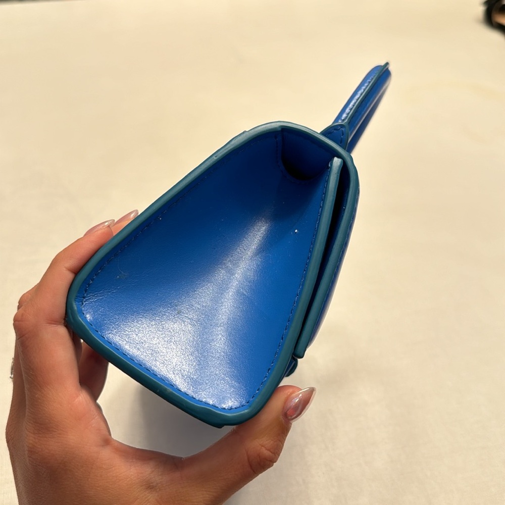 Balenciaga XS Hourglass Top Handle Bag - Picture 3 of 15